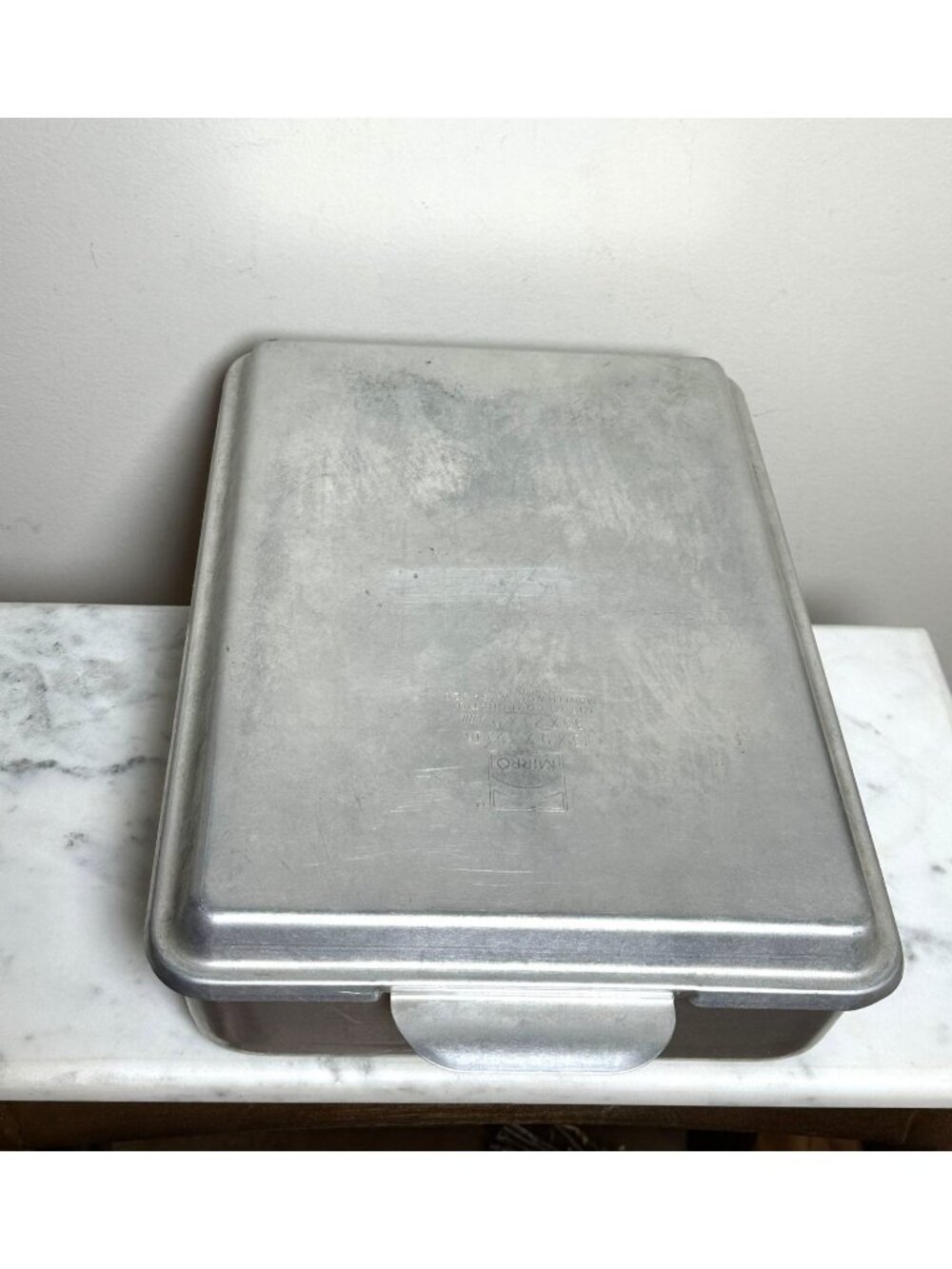 Vintage Mirro 13"x 9"x 3 1/2" Aluminum Cake Baking Pan with Lid